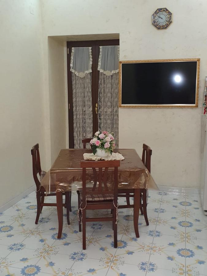 Al Centro Storico Home เนเปิลส์ ภายนอก รูปภาพ