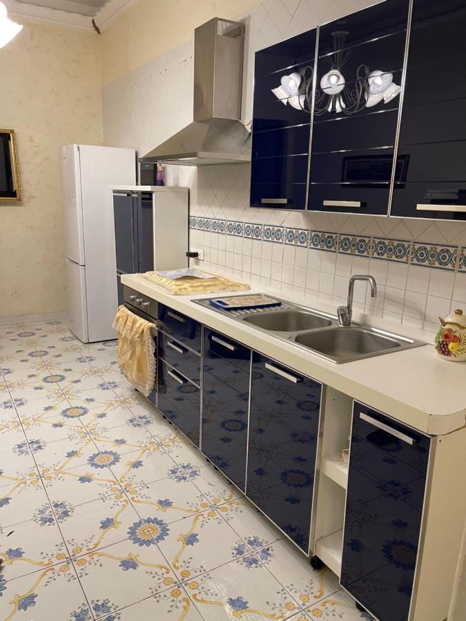 Al Centro Storico Home เนเปิลส์ ภายนอก รูปภาพ