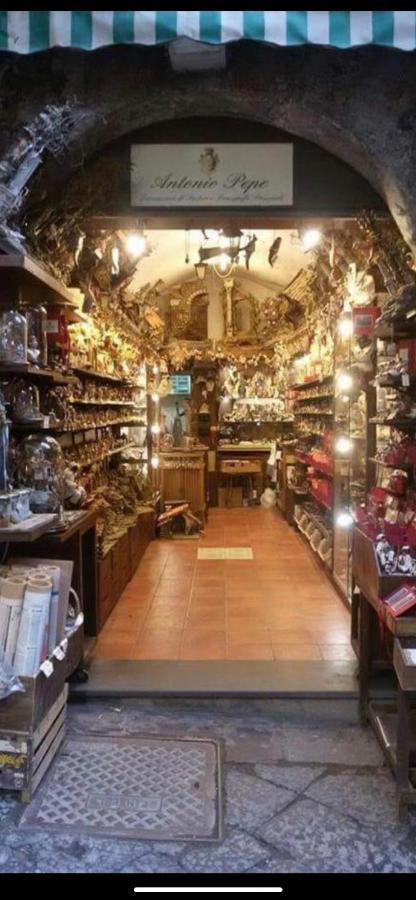 Al Centro Storico Home เนเปิลส์ ภายนอก รูปภาพ